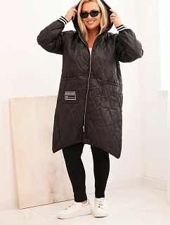 Dámská bunda Plus Size prošívaná s kapucí a model 22314655 manžetami černá - K-Fashion