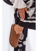 Semišové Klapky Dámské S Přezkou Big Star Hnědé model 21692025 - Big Star Shoes Semišové Klapky Dámské S Přezkou Big Star Hnědé model 21692025 - Big Star Shoes