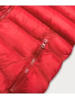 Krátka červená prešívaná dámska vesta (23077-270)