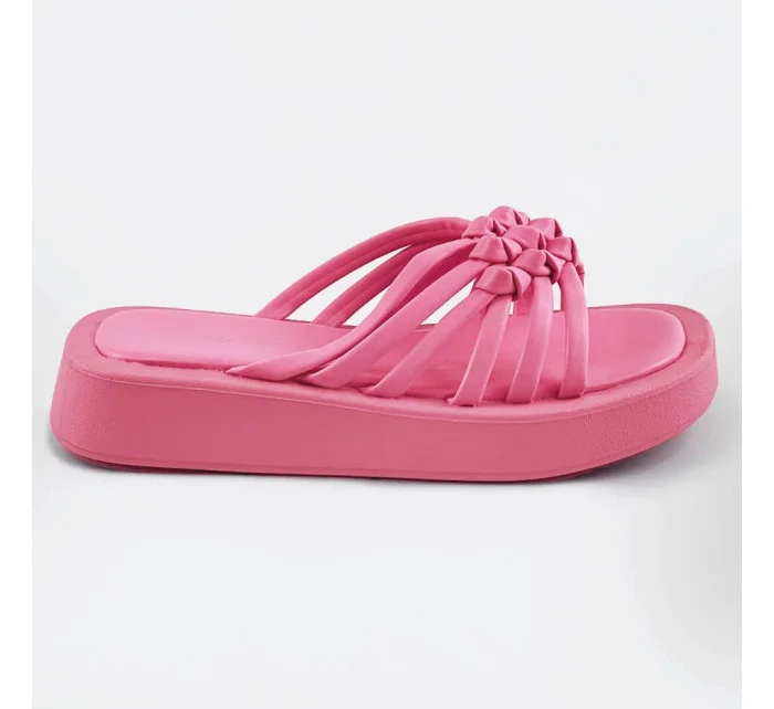 Růžové dámské pantofle s podrážkou model 17352328 - Mix Feel