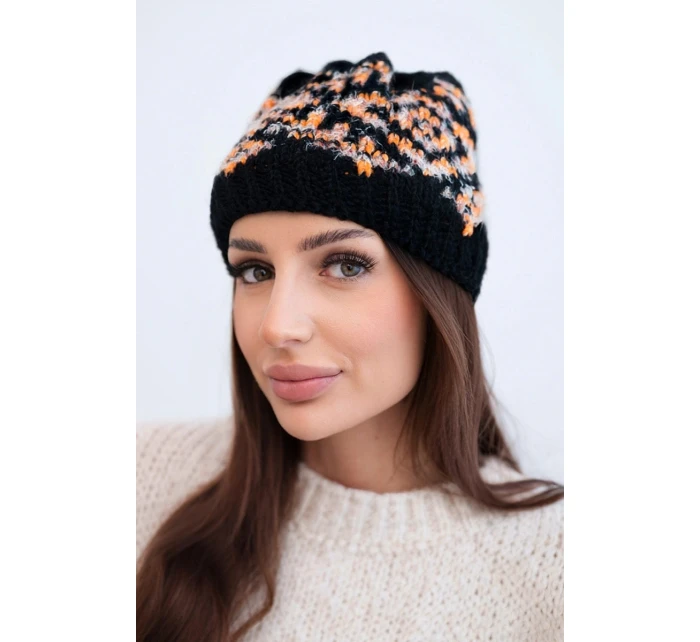 Dámska zimná čiapka s farebnými vzormi a hrubým úpletom K353 black+orange