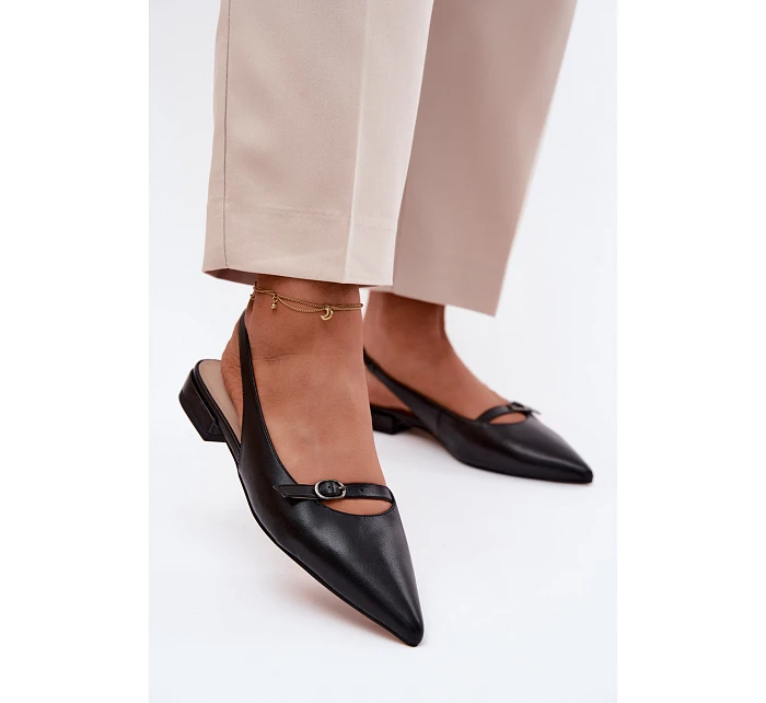 Kožené sandály na nízkém podpatku model 22123100 Černé - Maciejka