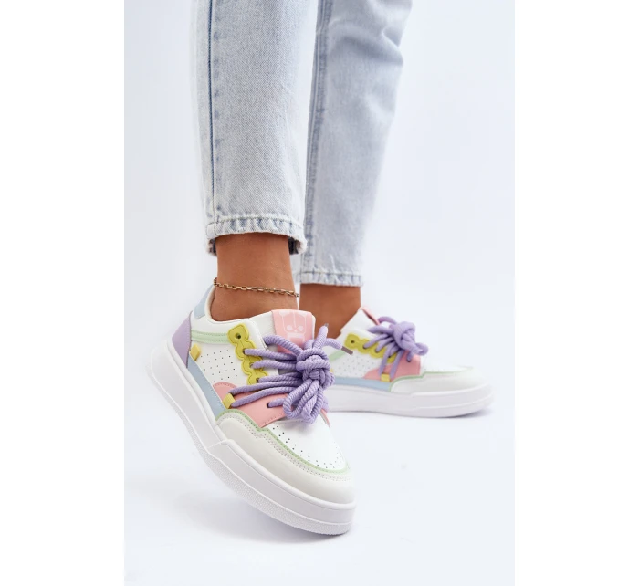 Dámské tenisky z ekokože v provedení model 21648806 - Boto Dámské tenisky z ekokože v provedení model 21648806 - Boto