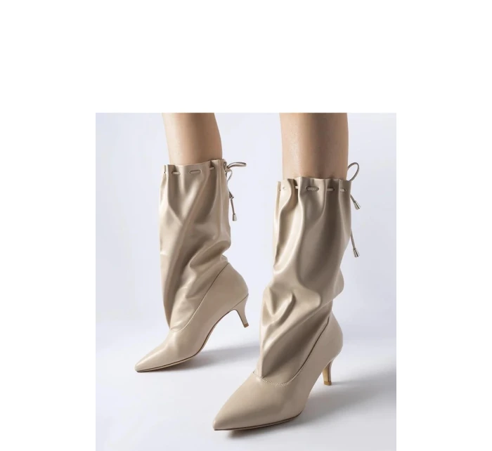 Topánky na podpätku model 204479 Solea