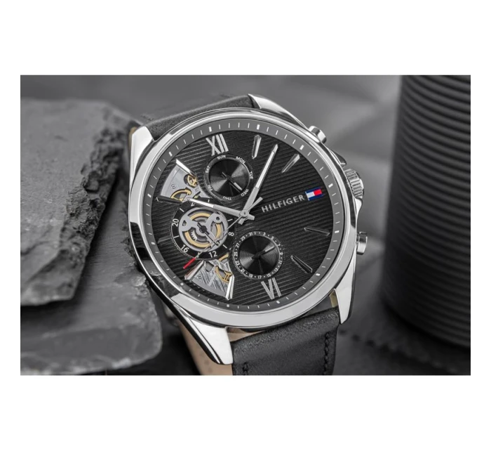 Pánske hodinky Tommy Hilfiger Baker Open Heart 1710644 + BOX Pánske hodinky Tommy Hilfiger Baker Open Heart 1710644 + BOX