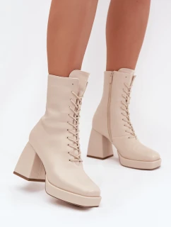 Topánky na podpätku model 217785 Krok vo veľkom štýle