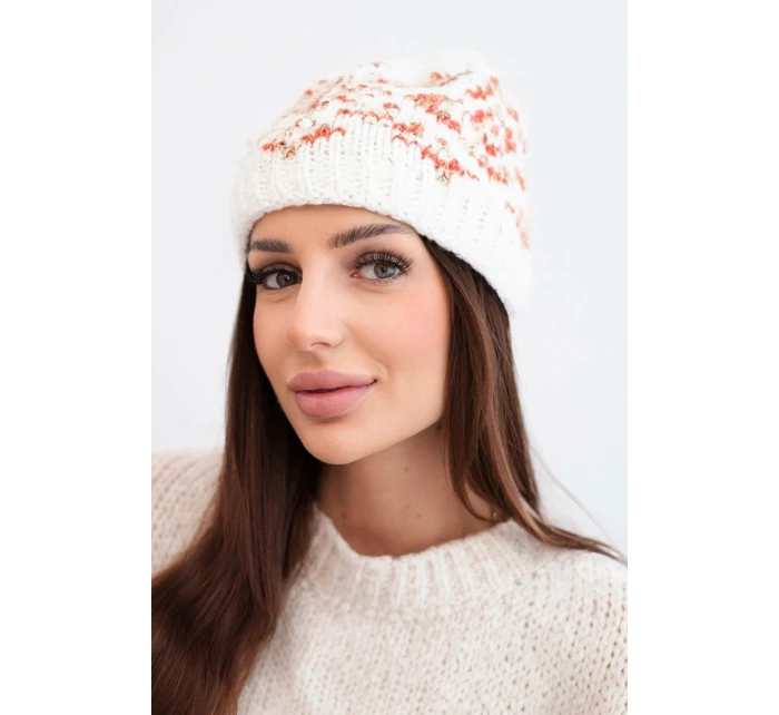 Dámska zimná čiapka s farebnými vzormi a hrubým úpletom K353 white+orange