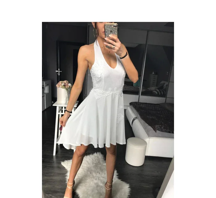 Večerné šaty model 93971 YourNewStyle Večerné šaty model 93971 YourNewStyle