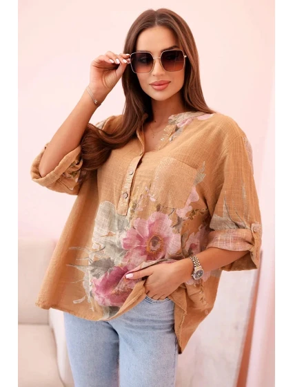 Dámska bavlnená blúzka s kvetinovým vzorom a gombíkmi - ťavia