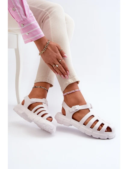 Dámské pěnové sandály bílé model 21654487 - Boto