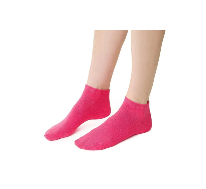 Hladké dámske ponožky Steven art.052