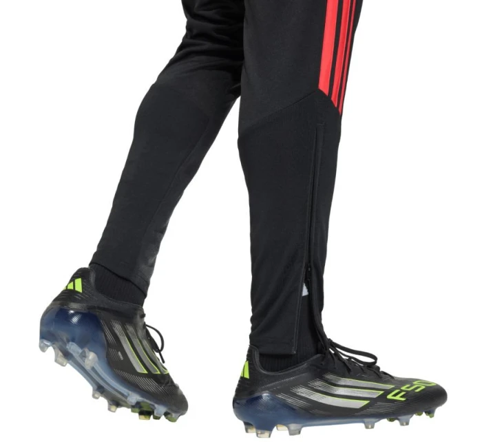 Pánske tréningové nohavice adidas Tiro 26 League black/red JY7111