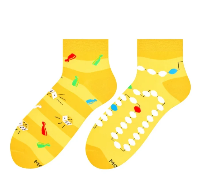 Krátke asymetrické pánske ponožky 035