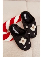 Dámske papuče s kožušinou a kvetmi - čierne Selinne Dámske papuče s kožušinou a kvetmi - čierne Selinne