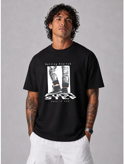 Tshirt męski z nadrukiem bawełniany oversize czarny model 22216089 - FashionStreet
