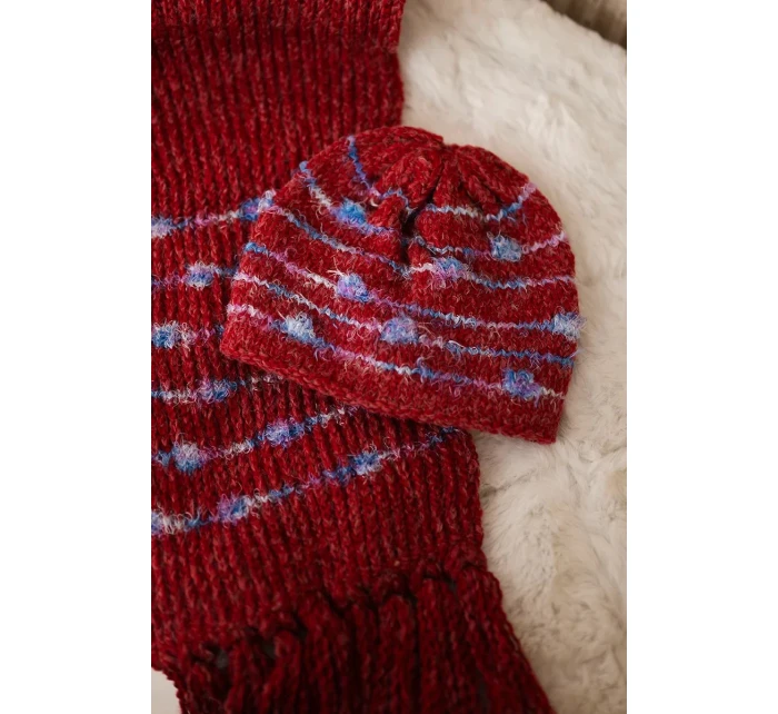 Dámska súprava so šatkou Anika K304 červená Dámska súprava so šatkou Anika K304 červená