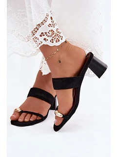 Dámske sandále na podpätku so zlatými detailmi a imitáciou semišu Black Dakotelle