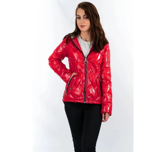 Červená prešívaná dámska bunda s kapucňou (R9562)