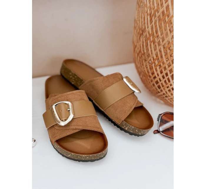 Dámské žabky beige Dstreet model 21990181 - FashionStreet