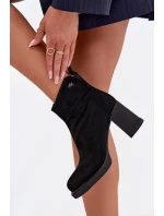 Semišové kožené dámské boty na podpatku model 21710339 Černé - VINCEZA