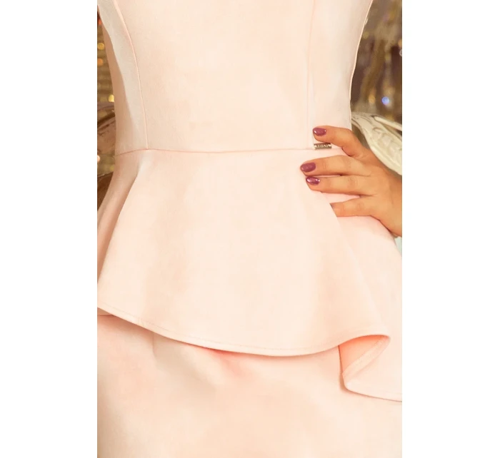 Elegantné semišové šaty v pastelovo ružovej farbe a v dĺžke midi model 7156543