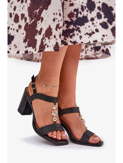 Sandále na podpätku model 209920 Vykročte štýlovo