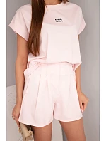Dámský komplet z model 22147948 s halenkou a šortkami se záhyby cukrově růžová - K-Fashion