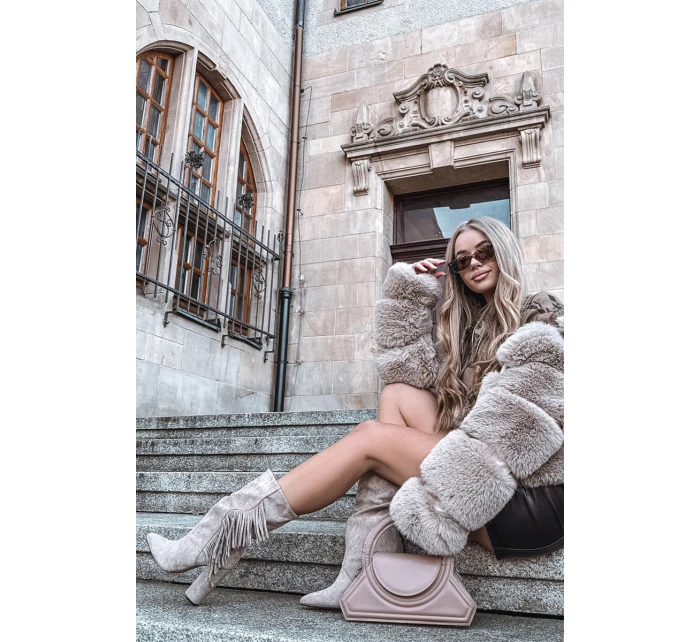 Dámské kotníkové boty na podpatku s třásněmi a stahováním vyhřívané béžové Darlina Dámské kotníkové boty na podpatku s třásněmi a stahováním vyhřívané béžové Darlina