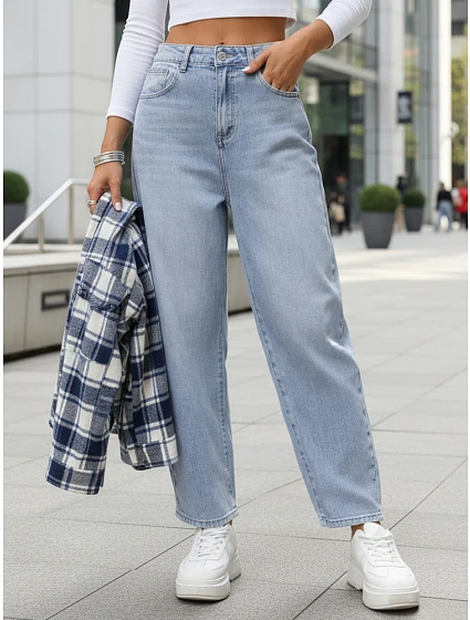 Dámske baggy džínsy s vysokým pásom svetlomodré FashionStreet UY2934 Dámske baggy džínsy s vysokým pásom svetlomodré FashionStreet UY2934