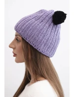 Dámská zimní čepice vlněná s bambulí model 21817779 fialová - K-Fashion Dámská zimní čepice vlněná s bambulí model 21817779 fialová - K-Fashion