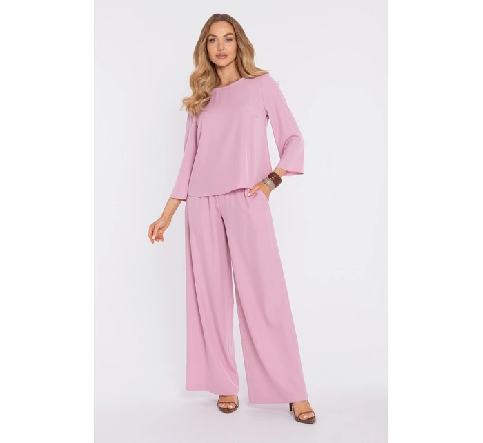 M905 Elegantná blúzka s voľnými rukávmi - púdrová