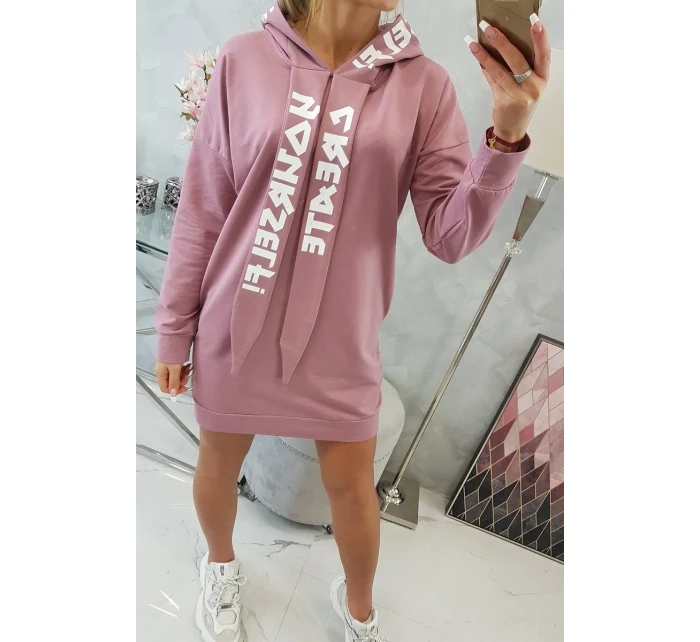Oversize šaty s kapucí tmavě růžové Oversize šaty s kapucí tmavě růžové