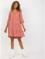 Šaty model 17523886 tmavě růžové - FPrice