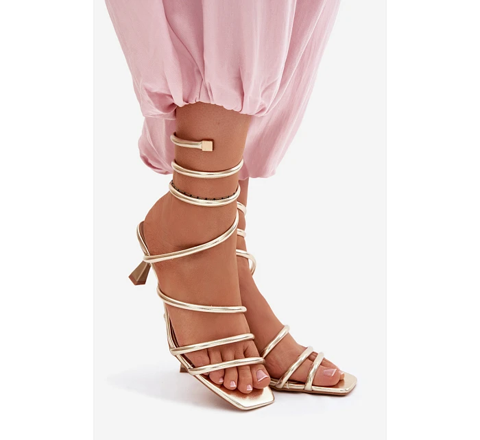 Dámské sandály na podpatku s pásky Zlaté Samara