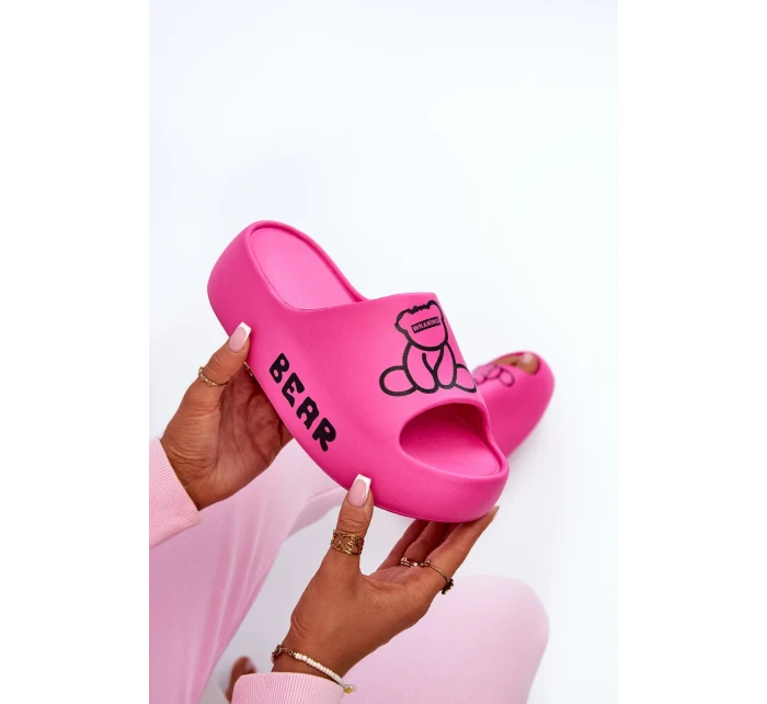 Dámske penové papuče na pevnej podrážke s medvedíkom Fuchsia Lamira Dámske penové papuče na pevnej podrážke s medvedíkom Fuchsia Lamira