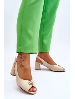 Módní kožené sandály na podpatku béžové model 21613308 - EVENTO Módní kožené sandály na podpatku béžové model 21613308 - EVENTO