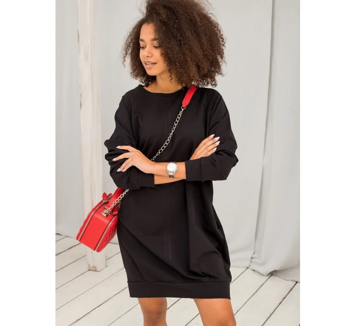 Šaty RV TU 5184.93P čierne Šaty RV TU 5184.93P čierne