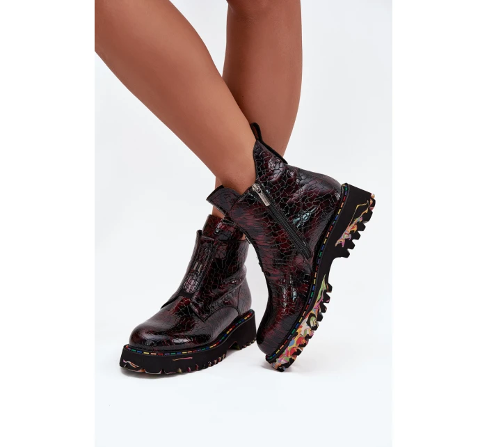 Lakované dámské obuv z přírodní kůže s bordó model 21712396 - Artiker Lakované dámské obuv z přírodní kůže s bordó model 21712396 - Artiker