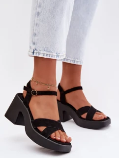Dámské sandály s masivním podpatkem z eko semiše Černé model 21998013 - Boto