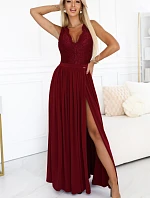 211-8 LEA dlhé šaty s čipkovým výstrihom a rozparkom na nohách - bordové