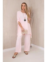 Súprava blúzka + nohavice s príveskom svetlo púdrovo ružová Súprava blúzka + nohavice s príveskom svetlo púdrovo ružová