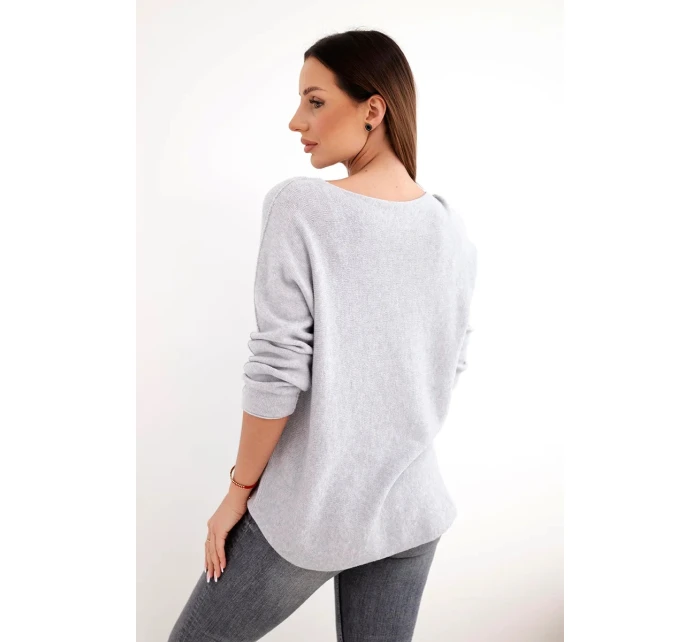Dámský svetr z viskózy s dlouhým rukávem a kulatým výstřihem světle šedý