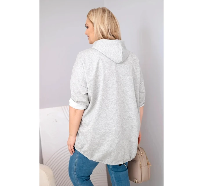 Dámská mikina Plus Size viskózová s kapucí a klokaní kapsou šedý melír Dámská mikina Plus Size viskózová s kapucí a klokaní kapsou šedý melír