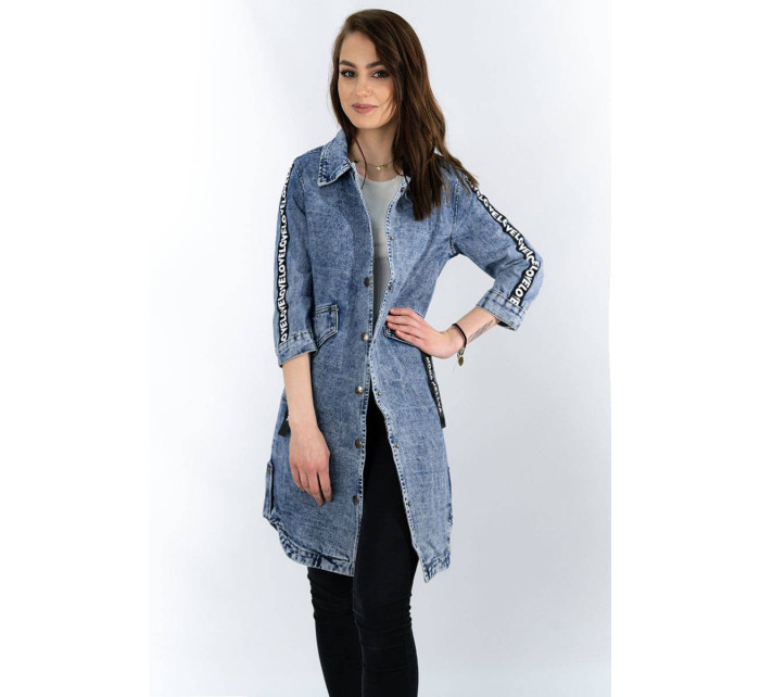 Svetlo modrá voľná dámska džínsová bunda / prikrývka cez oblečenie (C101)