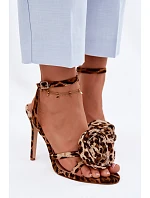 Dámské sandály na podpatku s ozdobou Panterka model 22122579 - Boto
