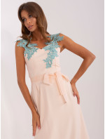 Sukienka LK SK  brzoskwiniowy model 18728144 - FPrice