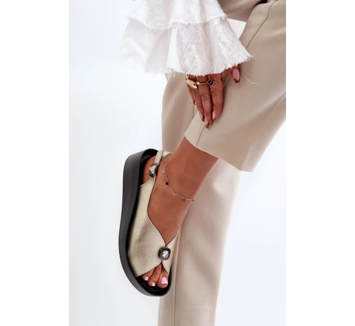 Dámske kožené sandále na klinoch a platforme S.Barski Gold Dámske kožené sandále na klinoch a platforme S.Barski Gold