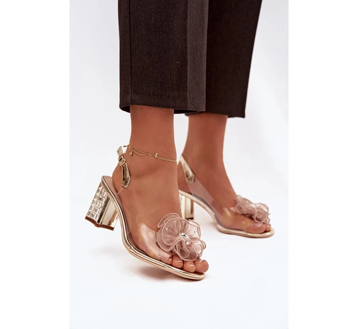 Sandále na podpätku model 226339 Vykročte štýlovo