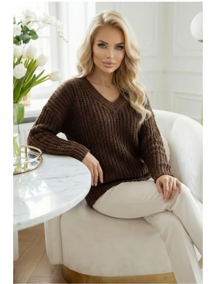 Sveter model 223009 Numoco