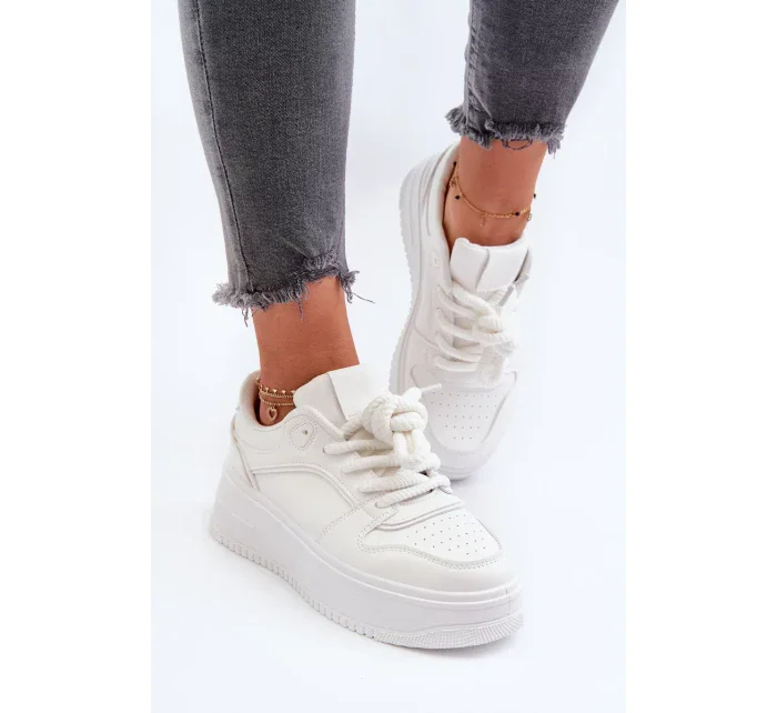 Dámske tenisky na platforme Vhisper z eko kože Dámske tenisky na platforme Vhisper z eko kože